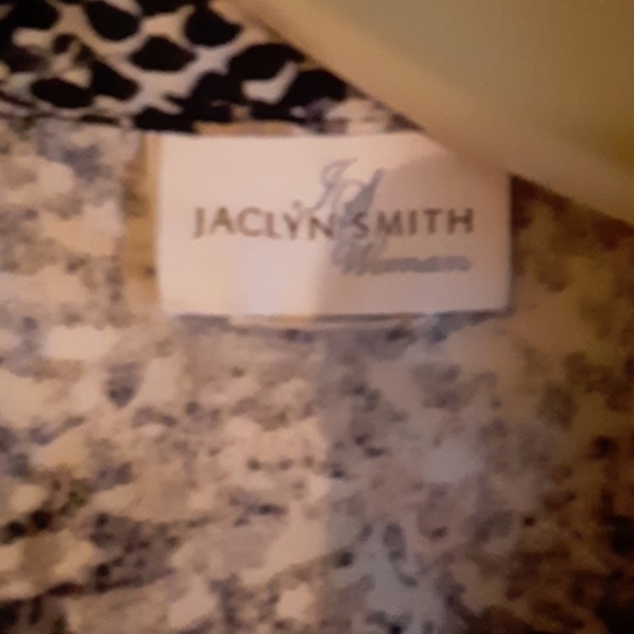 Blouse - Picture 2 of 4